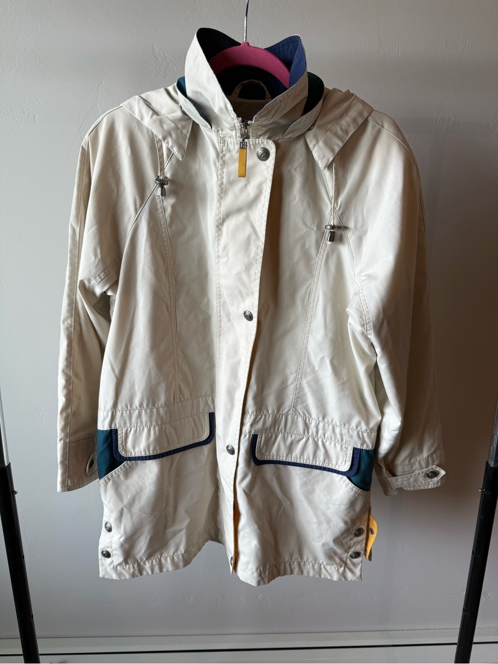 Vintage Cream Lightweight Hooded Jacket with Navy Trim